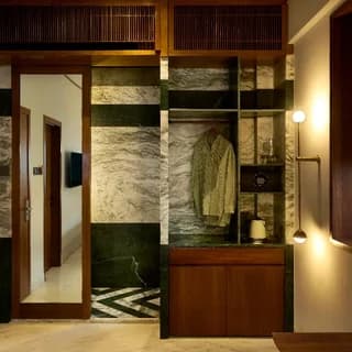 The Kin Hotel, Mumbai
