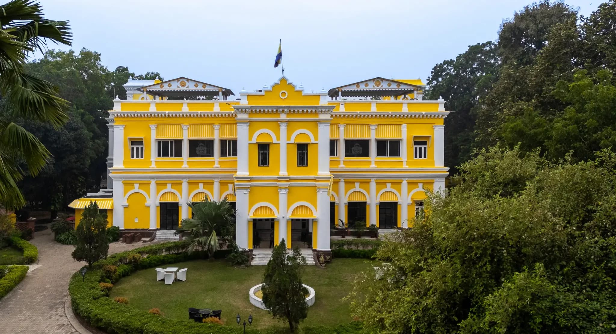 Belgadia Palace Banner