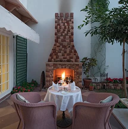 Bonfire Dining