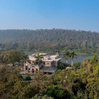 Shri Joraver Vilas, Samtrampur