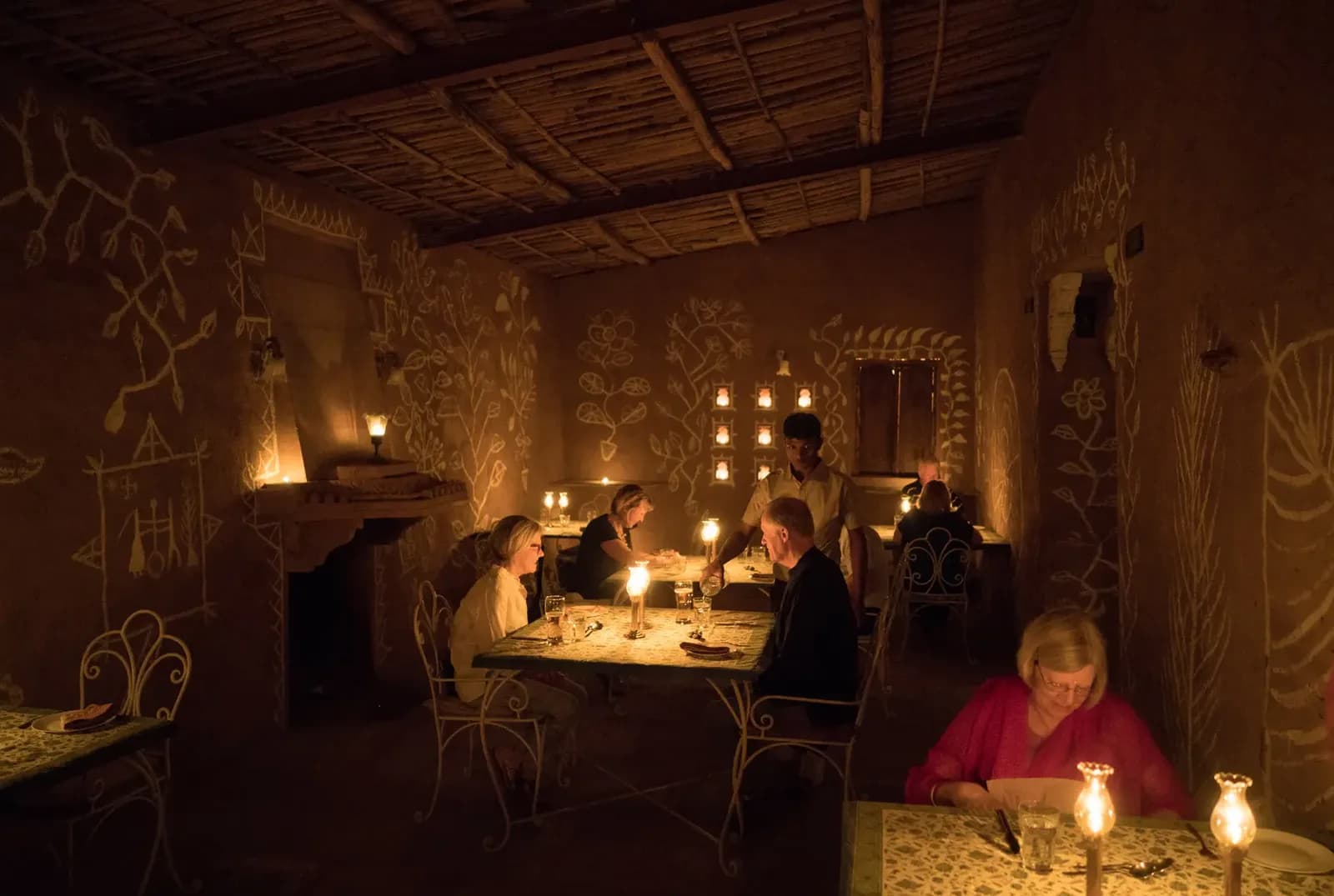Chanoud Garh Dining