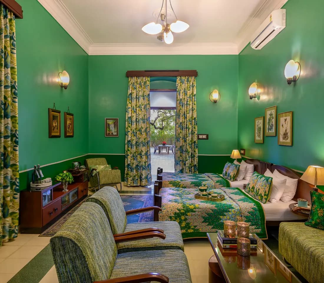 Courtyard Suite