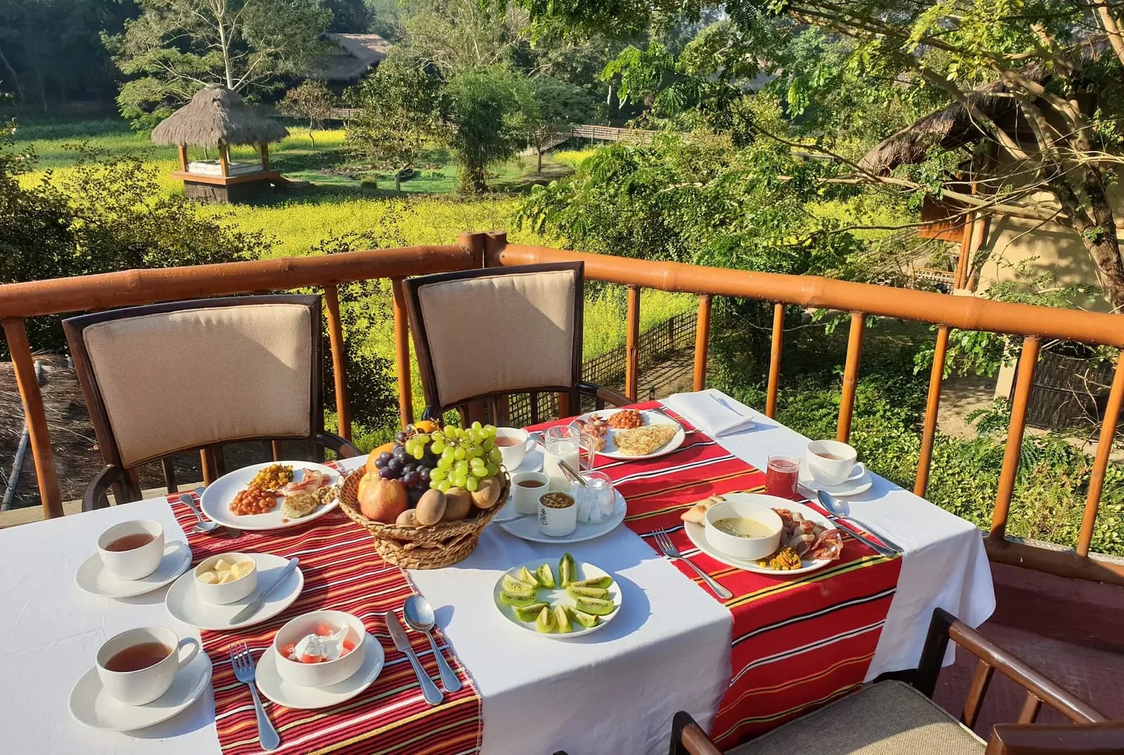 Outdoor Breakfast