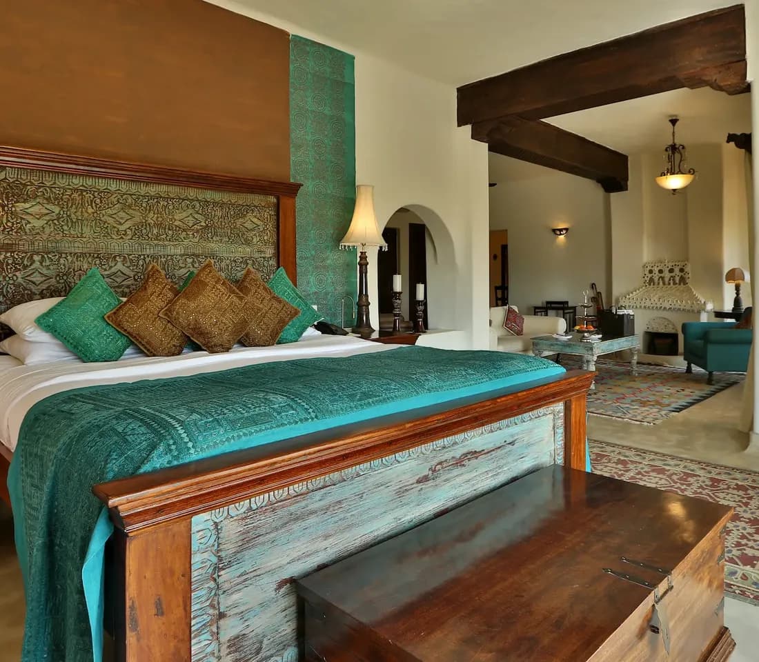 Aalishan Suite