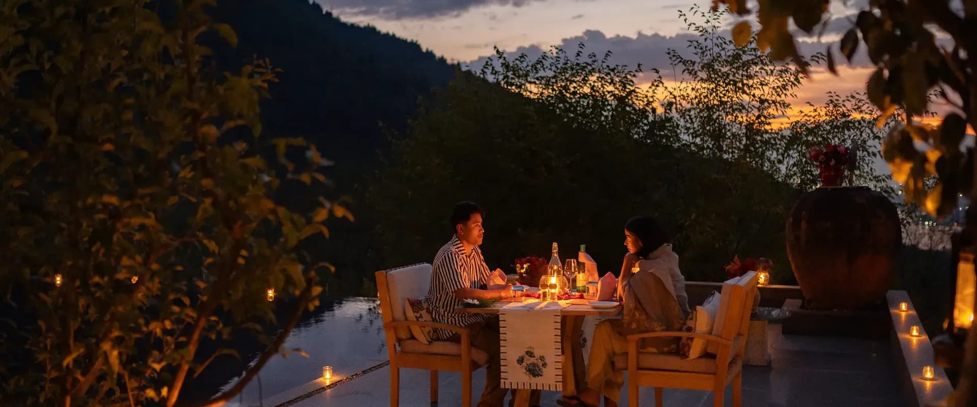 Outdoor Candlelight Dinner